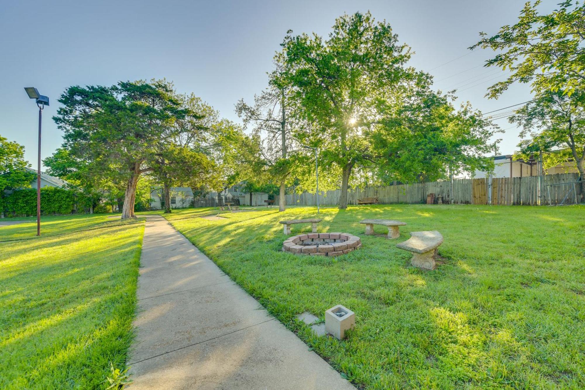 Waco Vacation Rental Near Magnolia Market מראה חיצוני תמונה